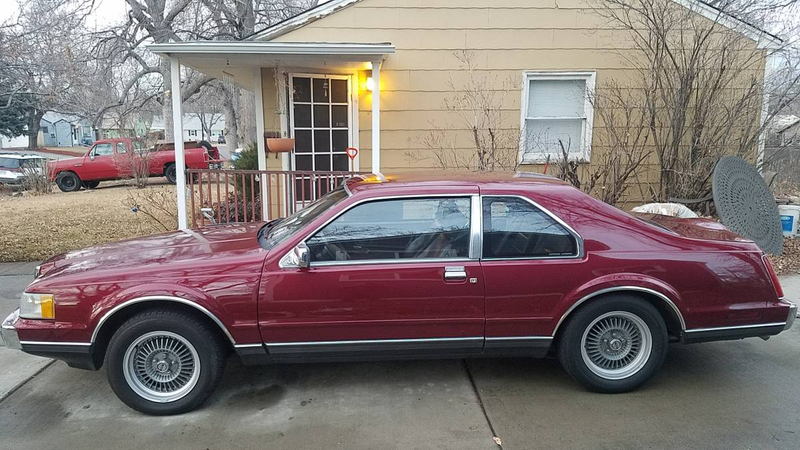 Illustration for article titled For $1,995, Could You Fall For This Luxurious 1988 Lincoln Mk VII LSC?
